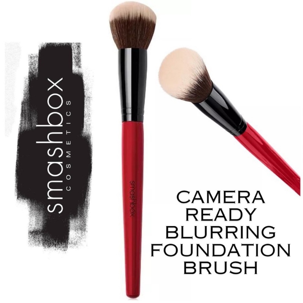 NEW Smashbox Camera Ready Blurring Foundation Brush